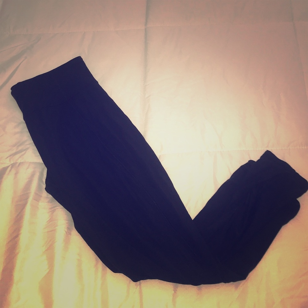 Lululemon Black Yoga Pants